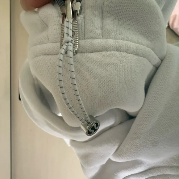 Lululemon Scuba Oversized Half-Zip Hoodie - Picture 6 of 7